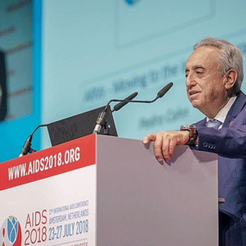 PrEP, nuevas drogas y tratamiento lo antes posible: cuáles son los desafíos de la respuesta al VIH en América Latina